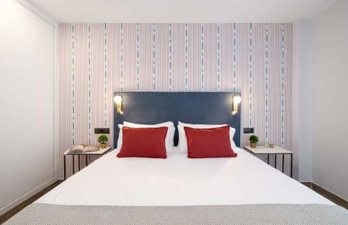 Fabulous beachside penthouse - Photo 6