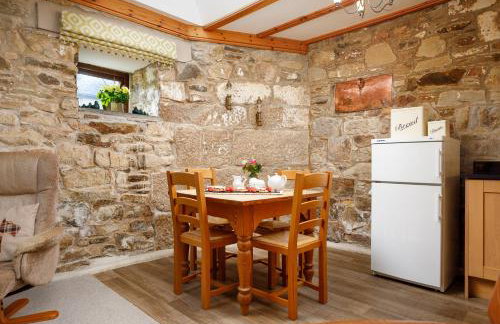 The Roundhouse - Photo 4