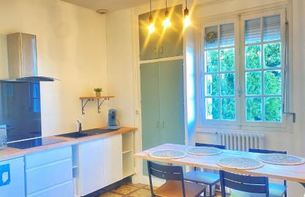 DOMFRONT-BNB : CHIC & CONFORT - Foto 27