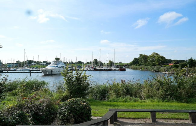 8 Pers Large Seaside Home in Front of the Lauwersmeer - Foto 27