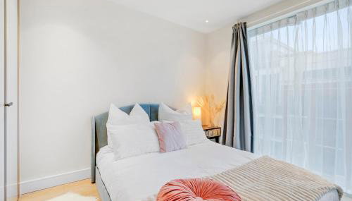 Cosy Manhattan Studio with Balcony - Foto 3