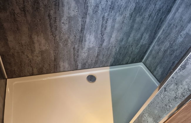 Stunning 1 Bedroom Lodge - Photo 5