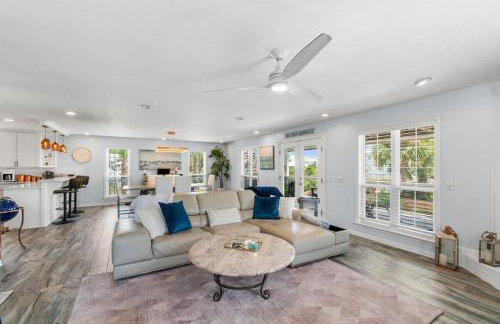 Private Pool, Beach Access, Luxe Kitchen, Fire Pit & Outdoor Entertaining Space - Foto 21