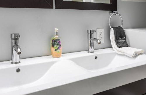 Spacious Home Garage Near Fountain Square-Family Friendly - Foto 33