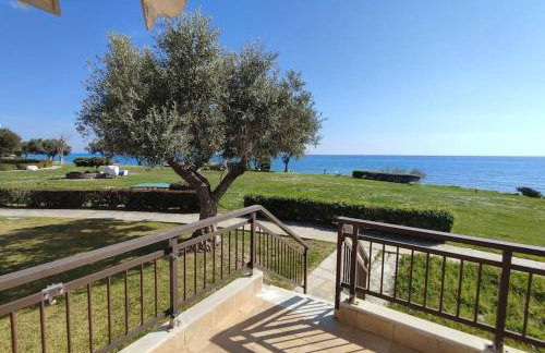 Beachfront Charming Maisonette - Foto 3