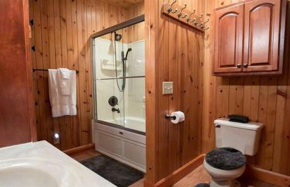 Romantic Forest Cabin with Amazing Private Deck and Spa in Ohio - Foto 6