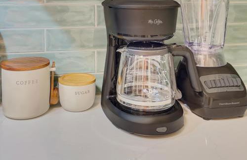 5 Min to Beach—King Beds - Photo 20