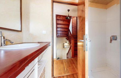 Awesome Home In Ploubazlanec - Foto 27