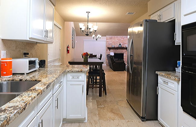 4Bdrm 2Bath 4Beds - Richmond - Foto 8