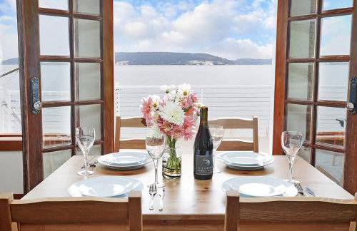 WhidbeyBeachHouse, an Oceanfront Getaway on a Private Beach - Foto 4