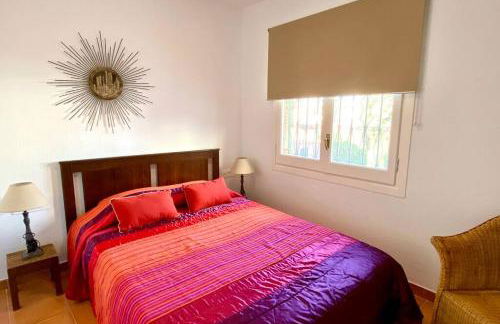 Casa de Mont-roig delante de la playa - Foto 8