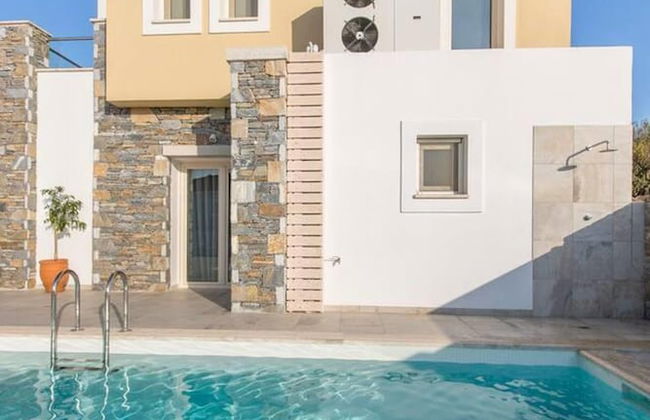 Luxury Holiday Home 4 Bedroom Villa in Paleokastro - Photo 22