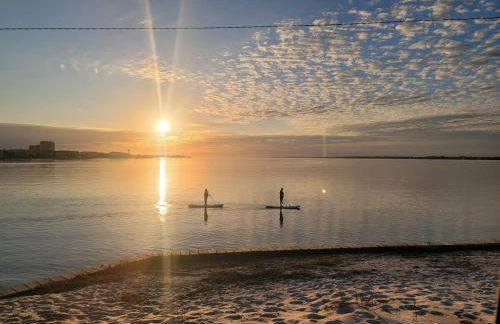 Silvia's Serenity Beach Home with New Salt Water Pool - Foto 53