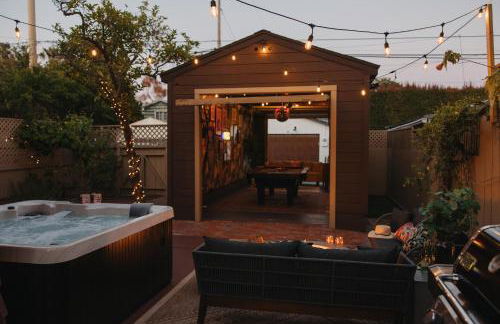 Balboa 6BR Mansion with Hot Tub and Game Room - Foto 12