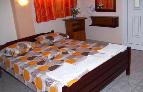 Verginia Studios - Photo 20