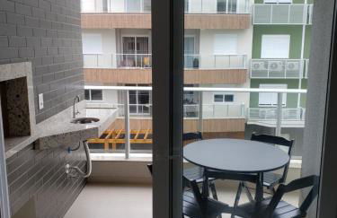 Apartamento em Condomínio Clube frente à praia do Campeche - Foto 9