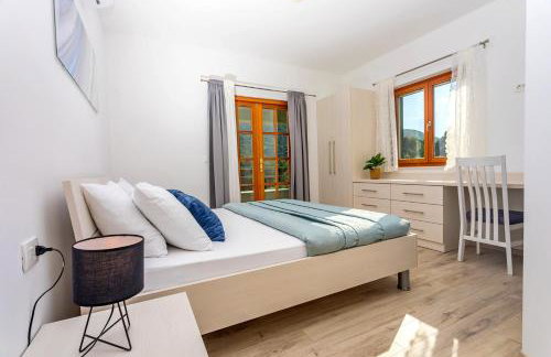 VILLA SKURA private heated pool 32m2, summer kitchen, 4 bedrooms, garden - Photo 19