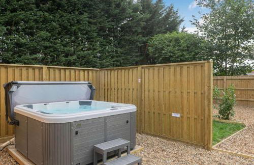 City to Country Retreat Luxury Lodges with Hot Tub, BBQ, Fire Pit - Foto 47