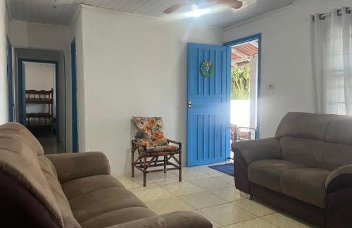 casa de praia em Itapoá SC a uma quadra da praia - Foto 11