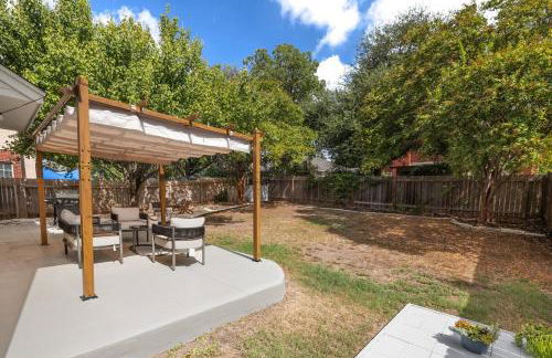 Modern Retreat Near Domain with Game Room and Gym - Foto 4