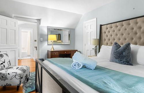 7BR Historic Estate Private Yard Near DC and Old Town - Vassar - Foto 6