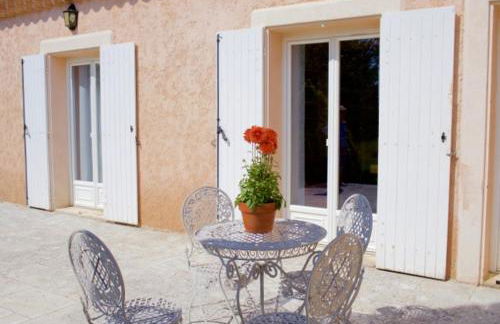 Les murmures du Temps Villa 3 Chambres avec Piscine - Foto 10