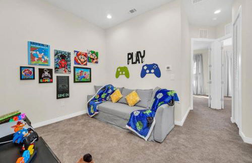 Magical Themed Home Near Disney - Foto 13