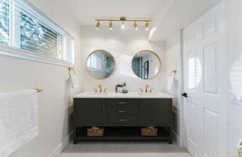 Palms Oasis with Salt Pool Movies Firepit Golf - Photo 71