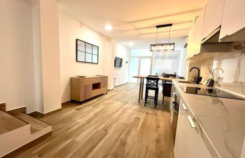 Modern and central independent apartment - Photo 22