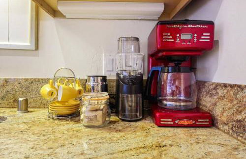 Ocean Beach Pier Condo - Photo 9