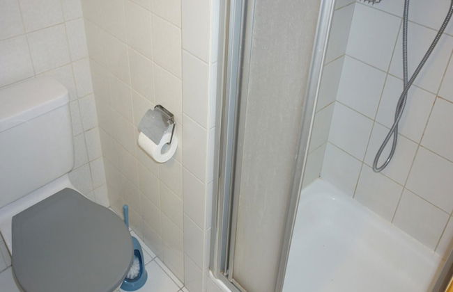 Spacious Apartment With Garden Furniture - Foto 22