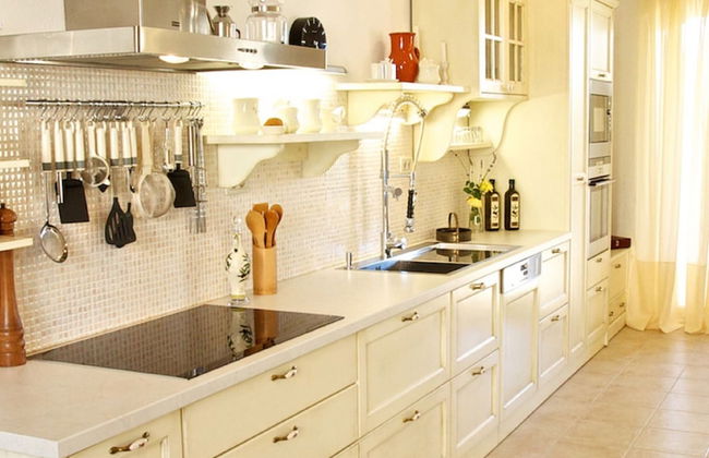 Adorable Villa With Swimming Pool and sea View - Foto 9