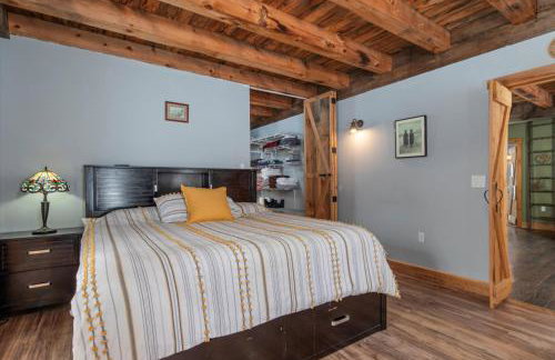 Vermont Retreat 3BR with Mountain Views and Trails - Foto 10