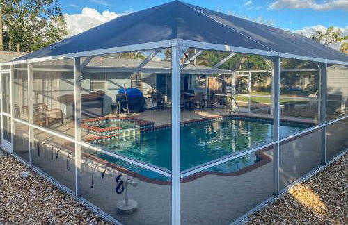 1 Mi to Beach Nokomis Home with Private Pool - Foto 24