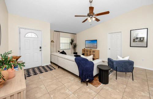 NEW! Safari Breeze - Professionally Decorated Home by Busch Gardens & USF - Foto 6