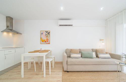 Milenial Immo SIM1 Apartamento a 300 mts de la playa y paseo marítimo - Foto 1