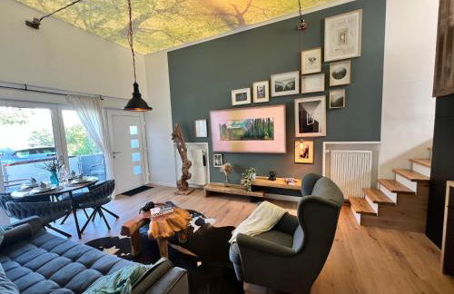 Unter der Baumkrone - Foto 1