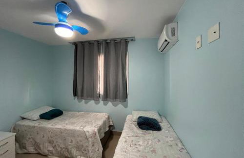 Edf Gil Nogueira-Praia Morro-Guarapari-3º Andar-APTO FTE-SOL MANHA-Piscina-Sauna-02 quartos com Ar -TV Tela Plana-Wi-Fi-Varanda Gourmet -Tela de Proteção - Purificador Água-Airfray-Dois elevadores-01 Garagem-Portaria 24 horas-50 mts da Praia do Morro - Photo 10