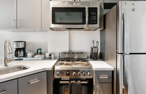 Chic Condo Close to Everything No 211 - Foto 9