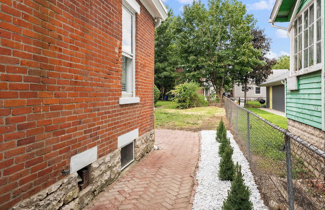 German Charm 2 Sophistication! - Foto 15