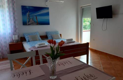 Apartmani Jasmin - Photo 39