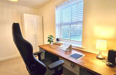 Modern 3-Bed plus Office - Walk to Bicester Village - Foto 6