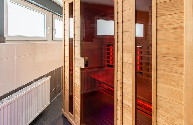 Modern Holiday Home in Verviers With Indoor Pool - Foto 30