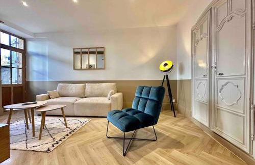 La Maison Des Cours - WIFI - Centre ville - Foto 23