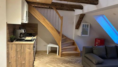 Exklusive Maisonetten Wohnung mit Gartenzugang - Foto 2