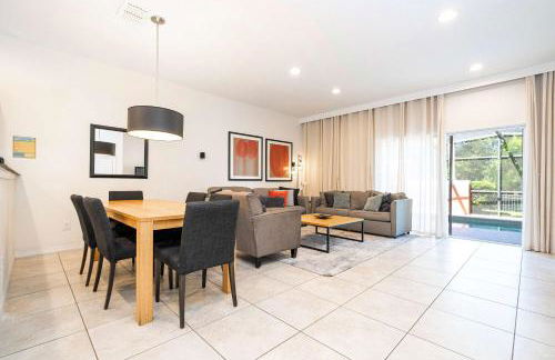 Spectacular House with 3BR - Private Pool, BBQ - Minutes from Disney! - Foto 21