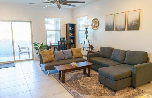 Spacious 3BR Home - Near Saguaro NP, Pool, Playground, EV Station L2, AC - Foto 10