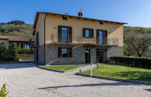 Villa Acquaviva with Panoramic, Private Pool and Gym - by PosarelliVillas - Foto 57