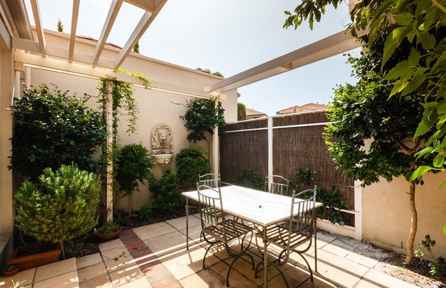 JASMINE, 2BDR Port Melbourne House - Foto 20