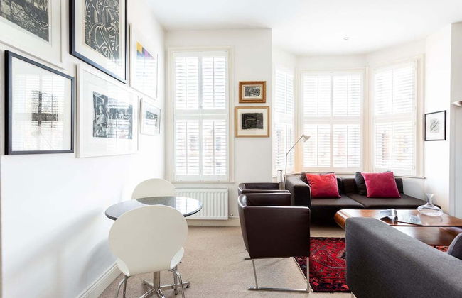 Spacious Apartment Near Portobello Road - Photo 26